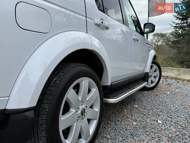 Ленд Ровер Дискавери 2016 в Дрогобыче на Automoto.ua Белый Ленд Ровер Дискавери, объемом двигателя 3 л и пробегом 112 тыс. км за 23500 $, фото 31 на Automoto.ua