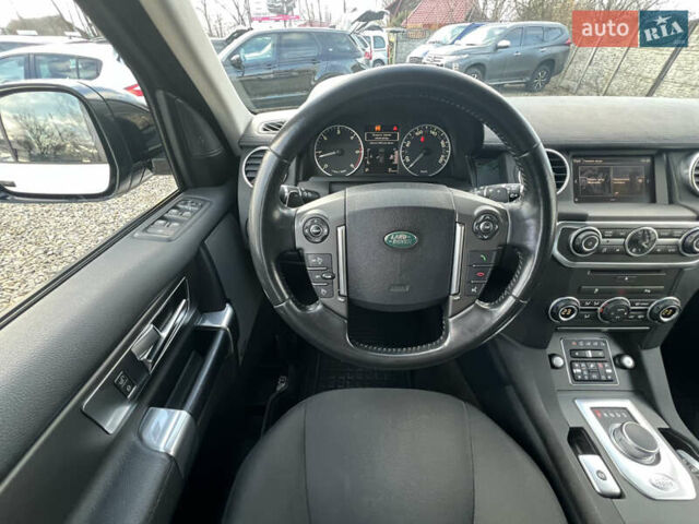 Білий Ленд Ровер Діскавері, об'ємом двигуна 2.99 л та пробігом 140 тис. км за 23999 $, фото 22 на Automoto.ua