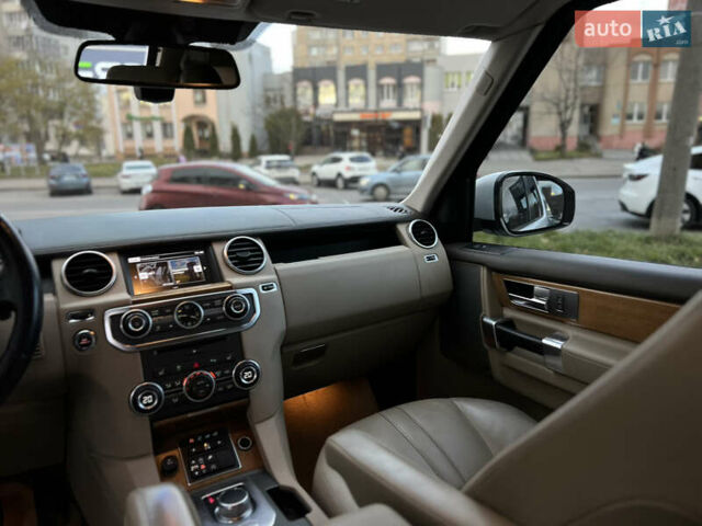 Белый Ленд Ровер Дискавери, объемом двигателя 2.99 л и пробегом 170 тыс. км за 24000 $, фото 31 на Automoto.ua