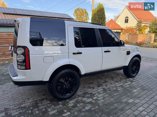 Белый Ленд Ровер Дискавери, объемом двигателя 3 л и пробегом 210 тыс. км за 19500 $, фото 9 на Automoto.ua