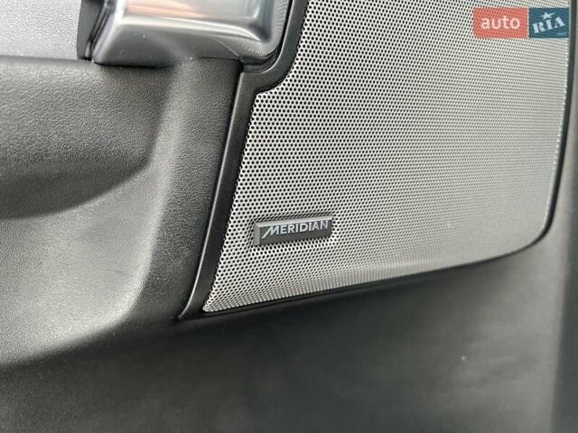 Белый Ленд Ровер Дискавери, объемом двигателя 2.99 л и пробегом 148 тыс. км за 23500 $, фото 13 на Automoto.ua