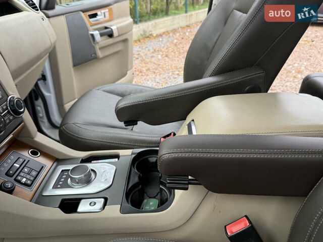 Ленд Ровер Дискавери 2016 в Дрогобыче на Automoto.ua Белый Ленд Ровер Дискавери, объемом двигателя 3 л и пробегом 112 тыс. км за 23500 $, фото 56 на Automoto.ua