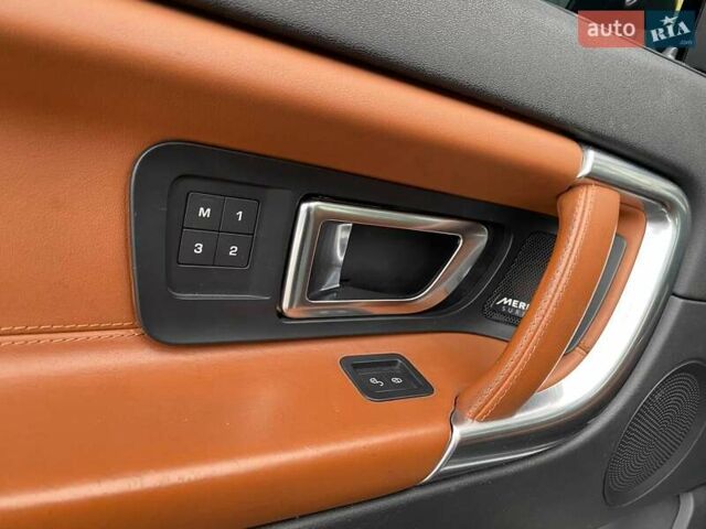 Белый Ленд Ровер Дискавери, объемом двигателя 2 л и пробегом 110 тыс. км за 18900 $, фото 13 на Automoto.ua