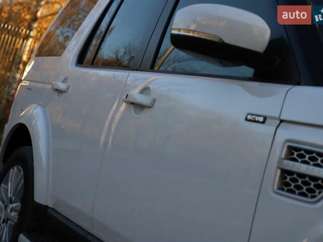 Белый Ленд Ровер Дискавери, объемом двигателя 3 л и пробегом 192 тыс. км за 18899 $, фото 43 на Automoto.ua