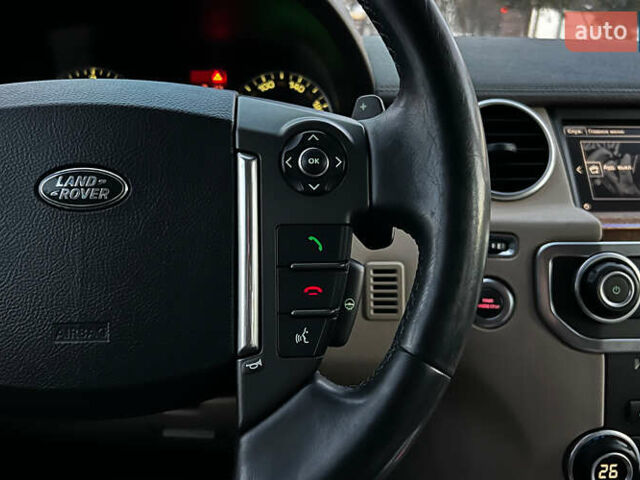 Белый Ленд Ровер Дискавери, объемом двигателя 2.99 л и пробегом 170 тыс. км за 21900 $, фото 10 на Automoto.ua