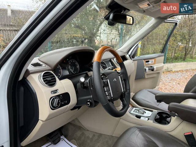 Ленд Ровер Дискавери 2016 в Дрогобыче на Automoto.ua Белый Ленд Ровер Дискавери, объемом двигателя 3 л и пробегом 112 тыс. км за 23500 $, фото 49 на Automoto.ua