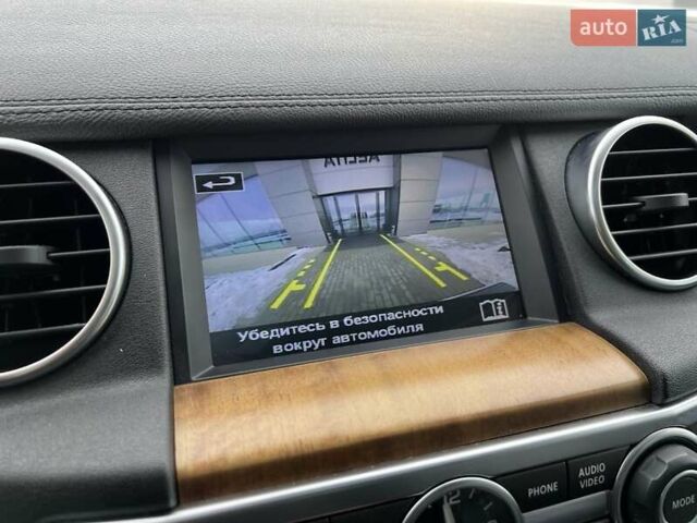 Белый Ленд Ровер Дискавери, объемом двигателя 2.99 л и пробегом 148 тыс. км за 23500 $, фото 25 на Automoto.ua