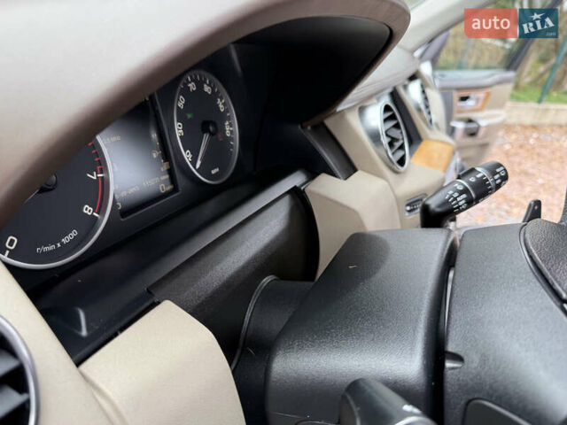 Ленд Ровер Дискавери 2016 в Дрогобыче на Automoto.ua Белый Ленд Ровер Дискавери, объемом двигателя 3 л и пробегом 112 тыс. км за 23500 $, фото 58 на Automoto.ua