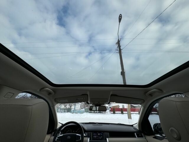 Білий Ленд Ровер Діскавері, об'ємом двигуна 2 л та пробігом 173 тис. км за 16200 $, фото 7 на Automoto.ua