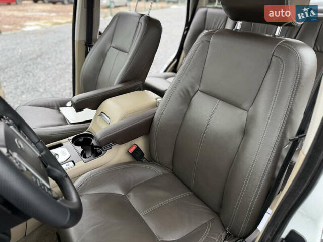 Белый Ленд Ровер Дискавери, объемом двигателя 3 л и пробегом 186 тыс. км за 17150 $, фото 37 на Automoto.ua