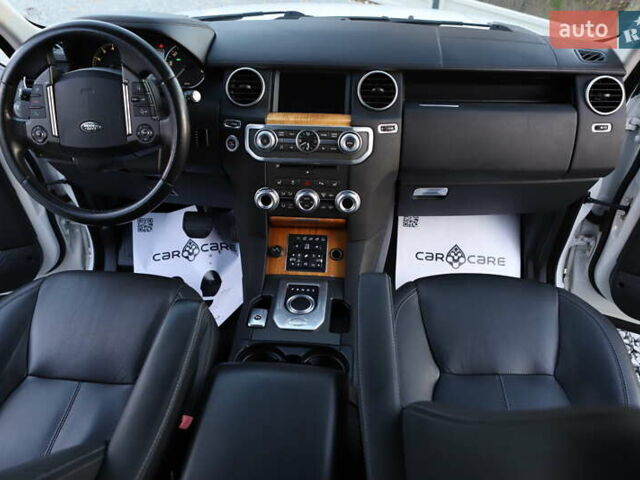 Белый Ленд Ровер Дискавери, объемом двигателя 3 л и пробегом 192 тыс. км за 18899 $, фото 72 на Automoto.ua