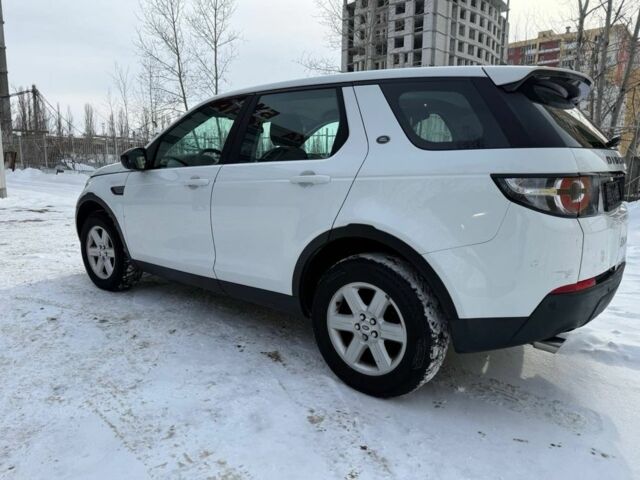 Белый Ленд Ровер Дискавери, объемом двигателя 2 л и пробегом 185 тыс. км за 13028 $, фото 2 на Automoto.ua