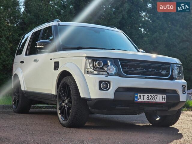 Білий Ленд Ровер Діскавері, об'ємом двигуна 2.99 л та пробігом 153 тис. км за 22850 $, фото 16 на Automoto.ua