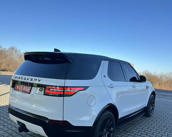 Білий Ленд Ровер Діскавері, об'ємом двигуна 3 л та пробігом 235 тис. км за 23950 $, фото 16 на Automoto.ua