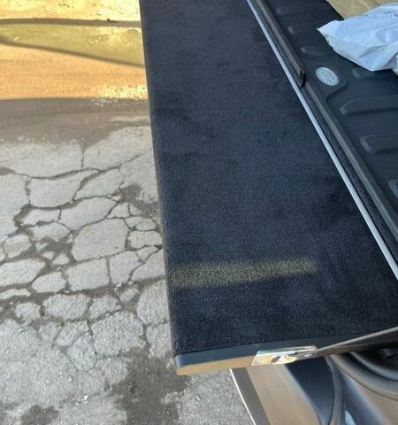 Білий Ленд Ровер Діскавері, об'ємом двигуна 3 л та пробігом 152 тис. км за 28300 $, фото 38 на Automoto.ua