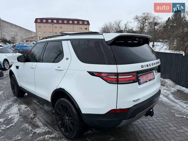 Белый Ленд Ровер Дискавери, объемом двигателя 3 л и пробегом 220 тыс. км за 19900 $, фото 3 на Automoto.ua