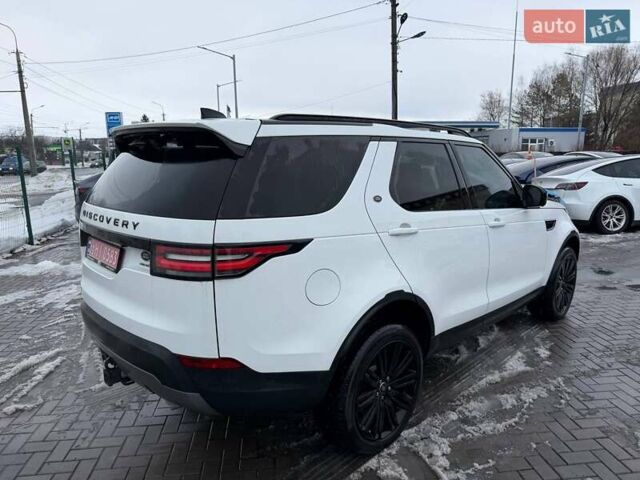 Білий Ленд Ровер Діскавері, об'ємом двигуна 3 л та пробігом 220 тис. км за 19900 $, фото 5 на Automoto.ua