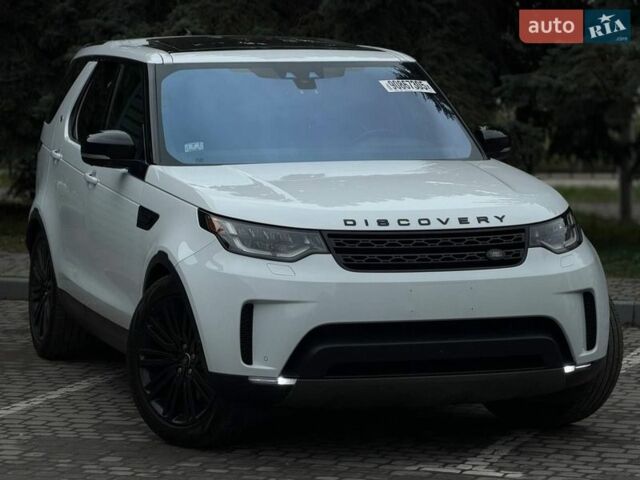 Білий Ленд Ровер Діскавері, об'ємом двигуна 3 л та пробігом 207 тис. км за 26400 $, фото 1 на Automoto.ua