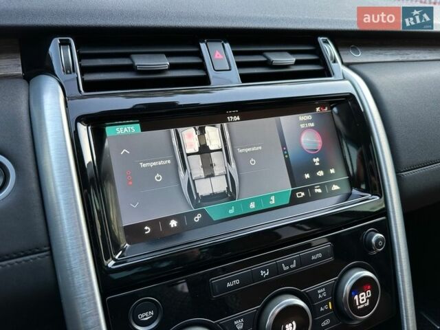 Білий Ленд Ровер Діскавері, об'ємом двигуна 2.99 л та пробігом 142 тис. км за 32500 $, фото 51 на Automoto.ua