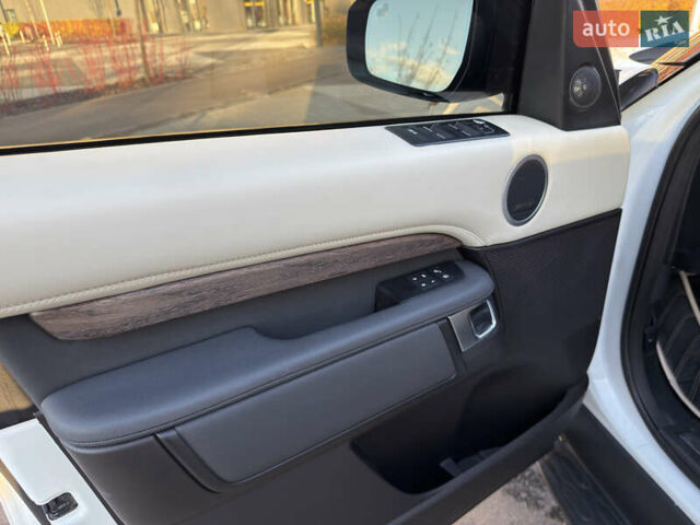 Белый Ленд Ровер Дискавери, объемом двигателя 2.99 л и пробегом 115 тыс. км за 34900 $, фото 30 на Automoto.ua