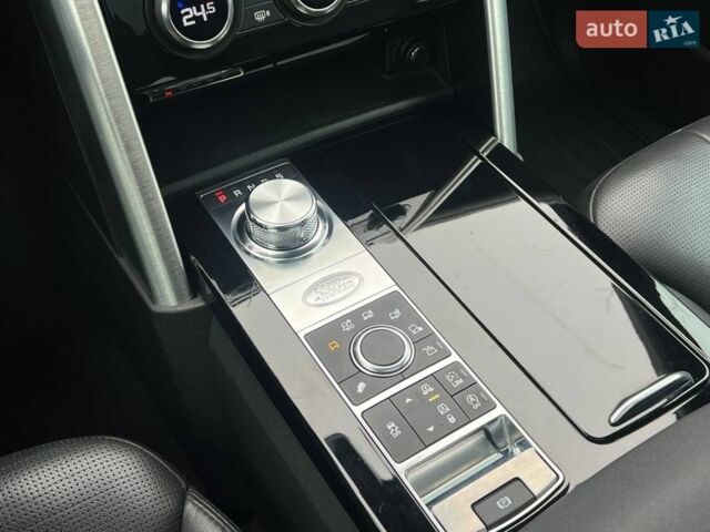 Белый Ленд Ровер Дискавери, объемом двигателя 3 л и пробегом 171 тыс. км за 24990 $, фото 37 на Automoto.ua