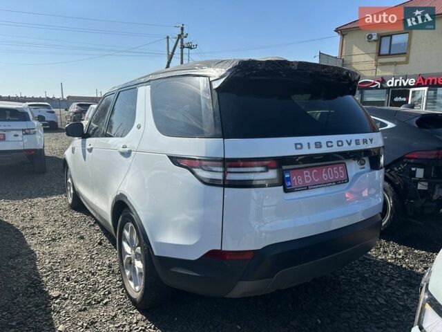Білий Ленд Ровер Діскавері, об'ємом двигуна 3 л та пробігом 175 тис. км за 14300 $, фото 4 на Automoto.ua