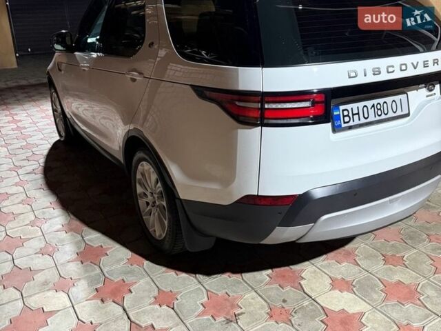 Белый Ленд Ровер Дискавери, объемом двигателя 2.99 л и пробегом 115 тыс. км за 35000 $, фото 5 на Automoto.ua