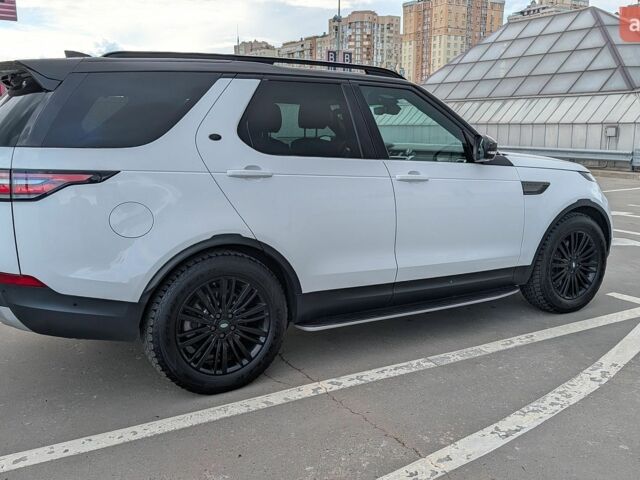 Білий Ленд Ровер Діскавері, об'ємом двигуна 3 л та пробігом 147 тис. км за 27500 $, фото 24 на Automoto.ua