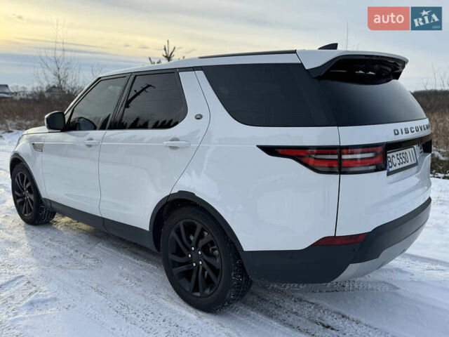 Білий Ленд Ровер Діскавері, об'ємом двигуна 3 л та пробігом 94 тис. км за 39000 $, фото 5 на Automoto.ua