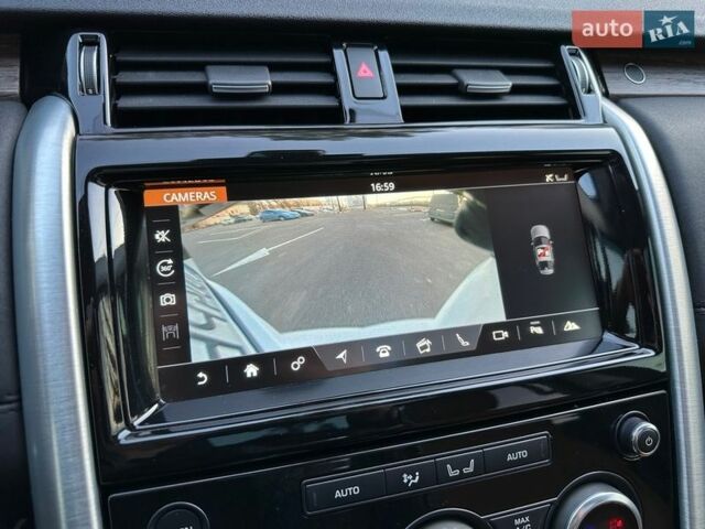 Білий Ленд Ровер Діскавері, об'ємом двигуна 2.99 л та пробігом 142 тис. км за 32500 $, фото 53 на Automoto.ua