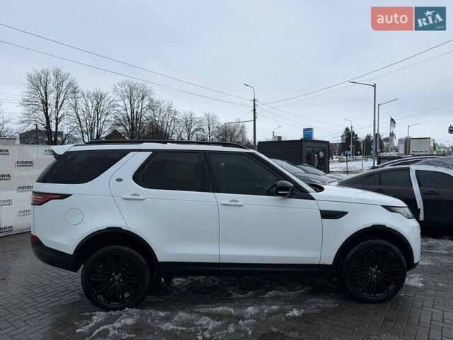Білий Ленд Ровер Діскавері, об'ємом двигуна 3 л та пробігом 220 тис. км за 19900 $, фото 17 на Automoto.ua