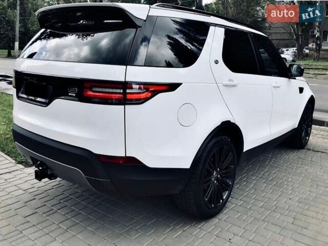 Білий Ленд Ровер Діскавері, об'ємом двигуна 3 л та пробігом 71 тис. км за 26500 $, фото 3 на Automoto.ua