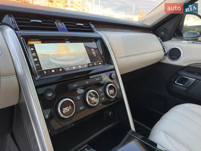 Белый Ленд Ровер Дискавери, объемом двигателя 2.99 л и пробегом 115 тыс. км за 34900 $, фото 28 на Automoto.ua