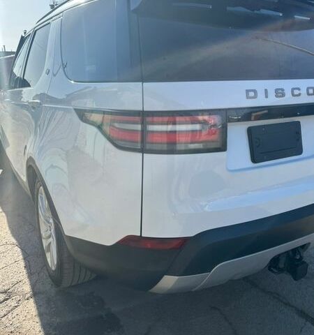 Білий Ленд Ровер Діскавері, об'ємом двигуна 3 л та пробігом 152 тис. км за 28300 $, фото 10 на Automoto.ua