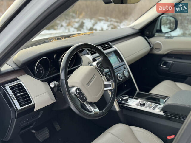 Білий Ленд Ровер Діскавері, об'ємом двигуна 3 л та пробігом 94 тис. км за 39000 $, фото 41 на Automoto.ua