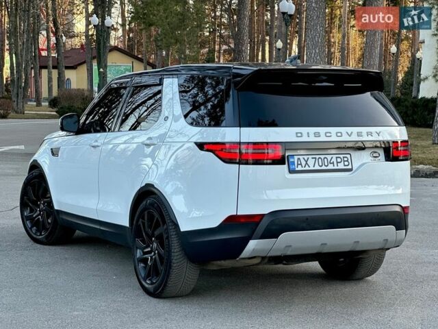 Білий Ленд Ровер Діскавері, об'ємом двигуна 2.99 л та пробігом 142 тис. км за 32500 $, фото 5 на Automoto.ua