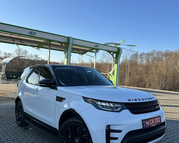 Білий Ленд Ровер Діскавері, об'ємом двигуна 3 л та пробігом 235 тис. км за 23950 $, фото 2 на Automoto.ua