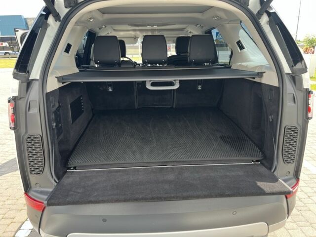 Білий Ленд Ровер Діскавері, об'ємом двигуна 3 л та пробігом 113 тис. км за 37500 $, фото 15 на Automoto.ua