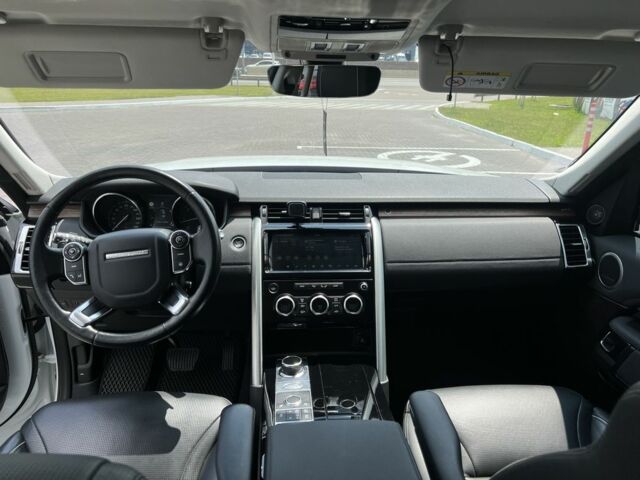 Білий Ленд Ровер Діскавері, об'ємом двигуна 3 л та пробігом 113 тис. км за 37500 $, фото 14 на Automoto.ua