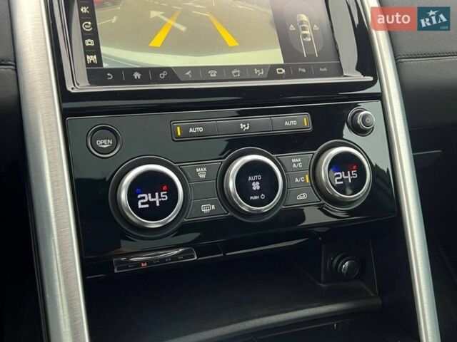 Белый Ленд Ровер Дискавери, объемом двигателя 3 л и пробегом 171 тыс. км за 24990 $, фото 35 на Automoto.ua