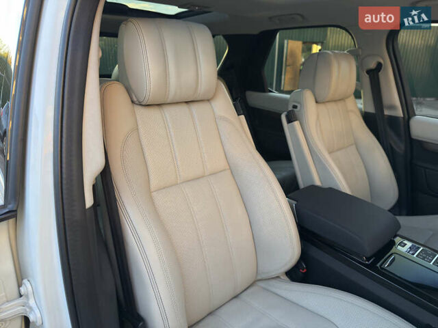 Белый Ленд Ровер Дискавери, объемом двигателя 2.99 л и пробегом 115 тыс. км за 34900 $, фото 18 на Automoto.ua