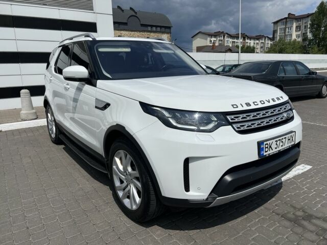 Білий Ленд Ровер Діскавері, об'ємом двигуна 3 л та пробігом 113 тис. км за 37500 $, фото 3 на Automoto.ua