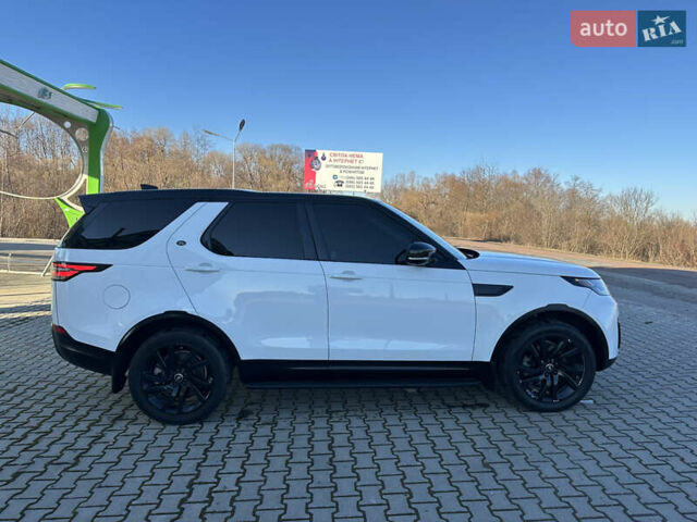 Білий Ленд Ровер Діскавері, об'ємом двигуна 3 л та пробігом 235 тис. км за 23950 $, фото 12 на Automoto.ua