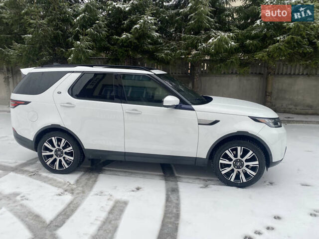 Белый Ленд Ровер Дискавери, объемом двигателя 2.99 л и пробегом 119 тыс. км за 33200 $, фото 5 на Automoto.ua