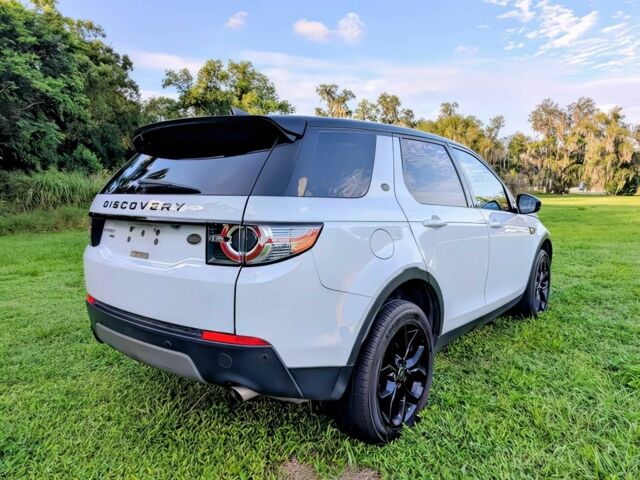 Ленд Ровер Дискавери 2017 в Кропивницком (Кировограде) на Automoto.ua Белый Ленд Ровер Дискавери, объемом двигателя 2 л и пробегом 60 тыс. км за 12600 $, фото 4 на Automoto.ua