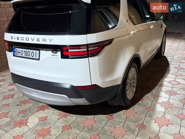 Белый Ленд Ровер Дискавери, объемом двигателя 2.99 л и пробегом 115 тыс. км за 35000 $, фото 35 на Automoto.ua
