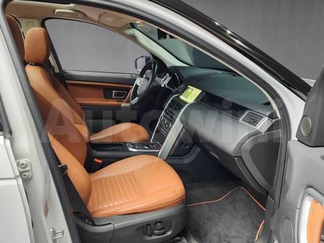 Белый Ленд Ровер Дискавери, объемом двигателя 2 л и пробегом 110 тыс. км за 14300 $, фото 14 на Automoto.ua