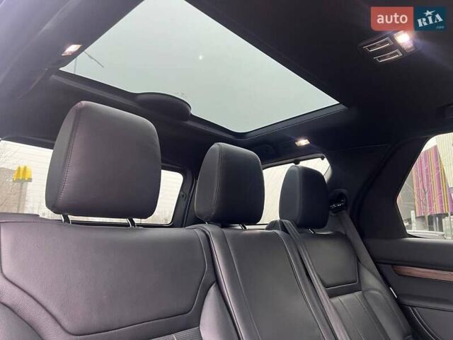 Білий Ленд Ровер Діскавері, об'ємом двигуна 3 л та пробігом 170 тис. км за 29990 $, фото 14 на Automoto.ua