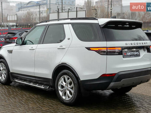 Белый Ленд Ровер Дискавери, объемом двигателя 2 л и пробегом 115 тыс. км за 35555 $, фото 8 на Automoto.ua