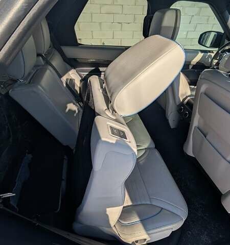 Белый Ленд Ровер Дискавери, объемом двигателя 3 л и пробегом 183 тыс. км за 28882 $, фото 20 на Automoto.ua